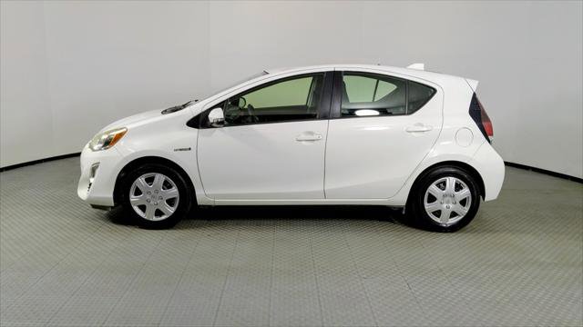 Used 2016 Toyota Prius C Two image 3