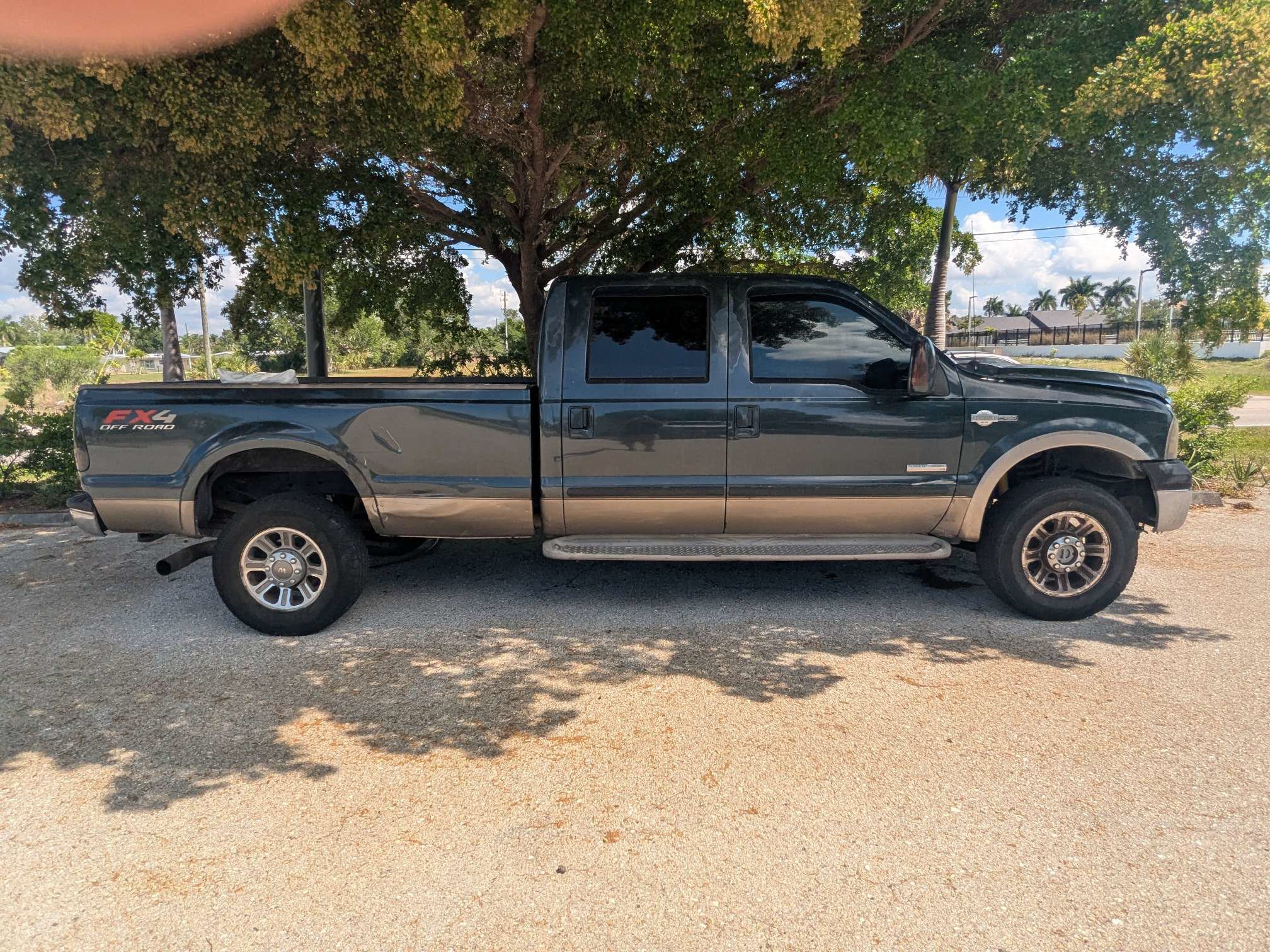Used 2006 Ford F350 King Ranch AWD/4WD image 3