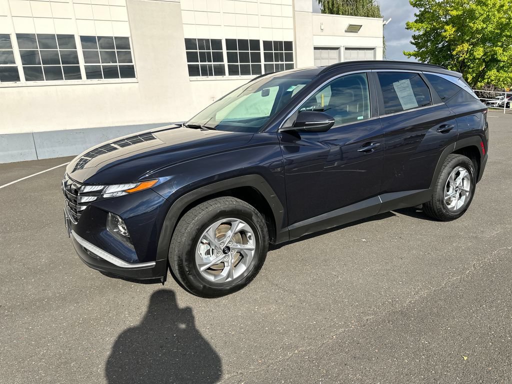 Used 2022 Hyundai Tucson SEL AWD/4WD image 2