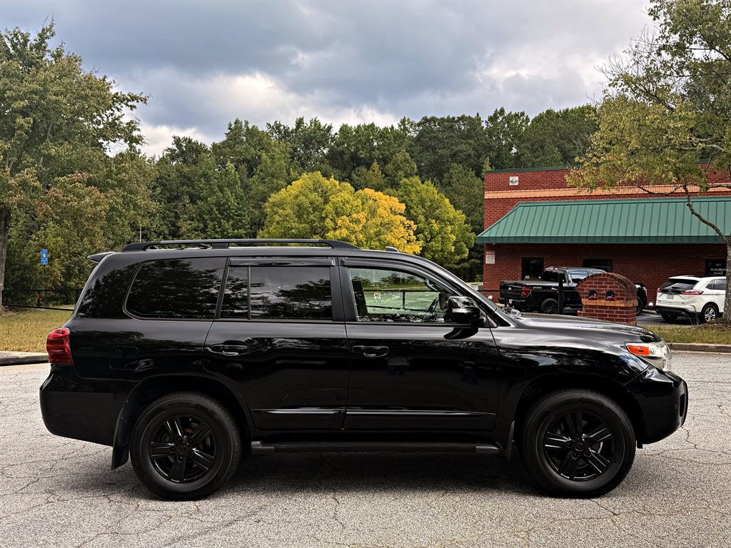 Used 2013 Toyota Land Cruiser AWD/4WD image 4