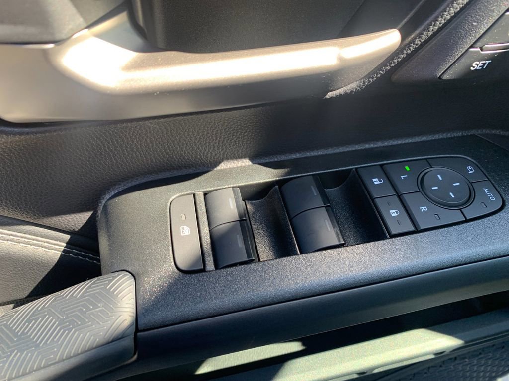 New 2026 Toyota 4Runner Limited image 12