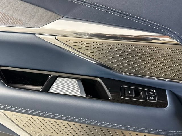 New 2025 Cadillac Escalade IQ Luxury 2 AWD/4WD image 29