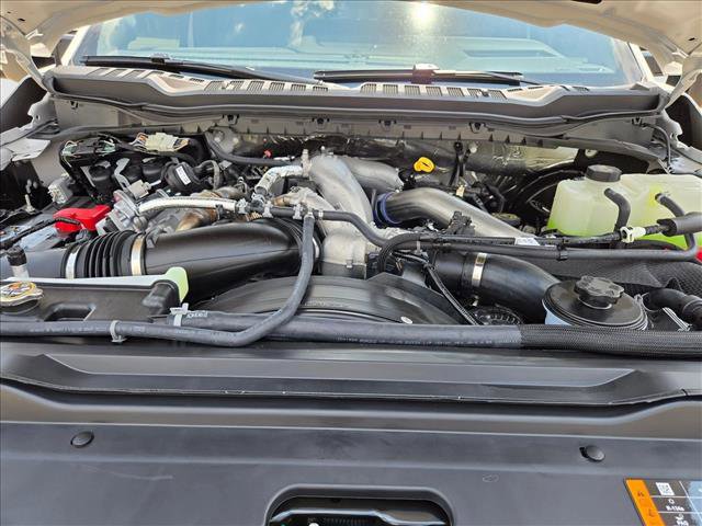 New 2026 Ford F250 Platinum w/ FX4 Off-Road Package image 17
