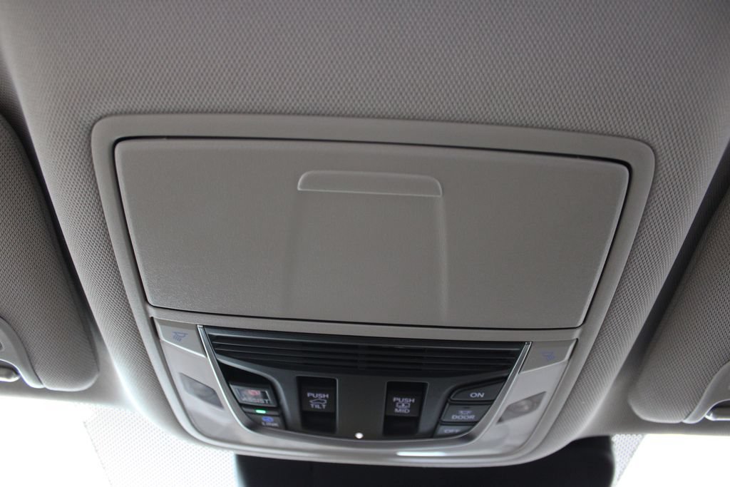 New 2026 Acura RDX SH-AWD w/ Advance Package image 32