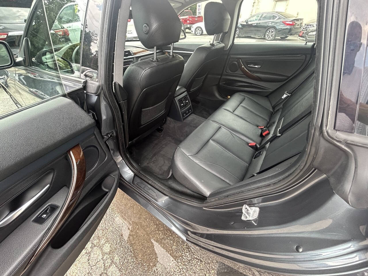 Used 2015 BMW 328i Gran Turismo xDrive AWD/4WD image 7