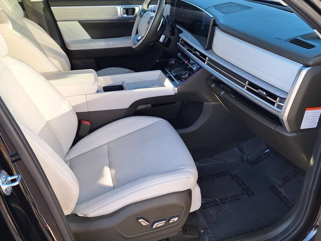 New 2025 Hyundai Santa Fe Calligraphy AWD/4WD image 30