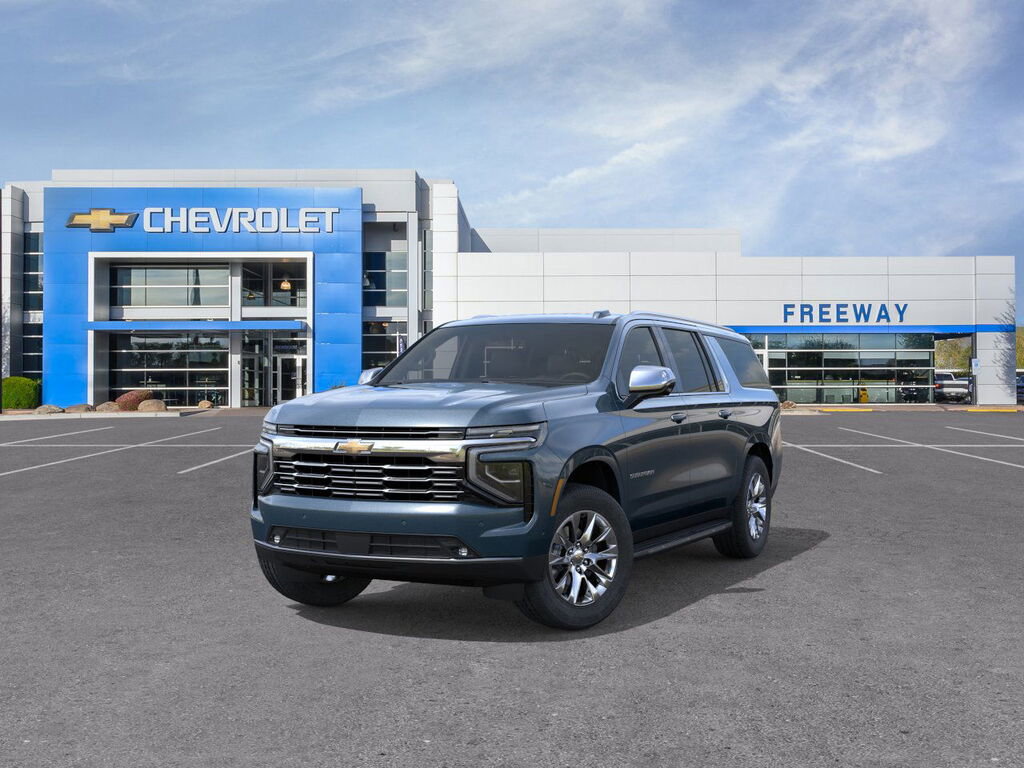 New 2026 Chevrolet Suburban Premier image 8