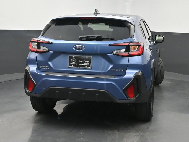 Used 2024 Subaru Crosstrek 2.0i w/ Crosstrek Mirror Package AWD/4WD image 3
