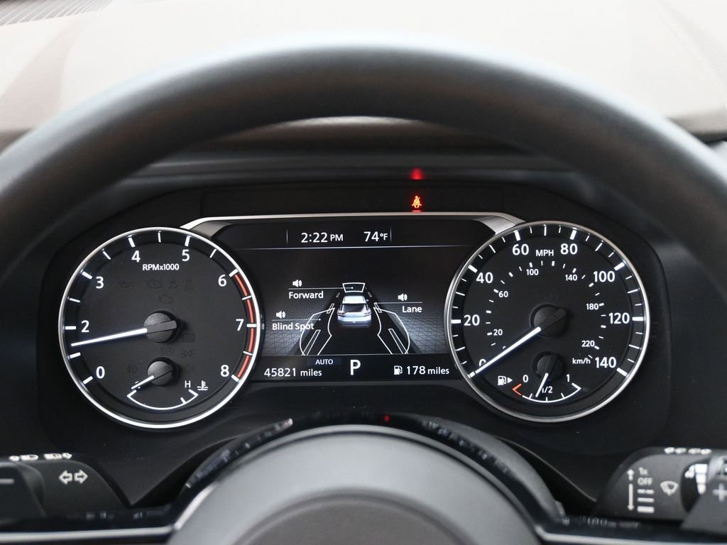 Used 2023 Nissan Rogue SV image 13