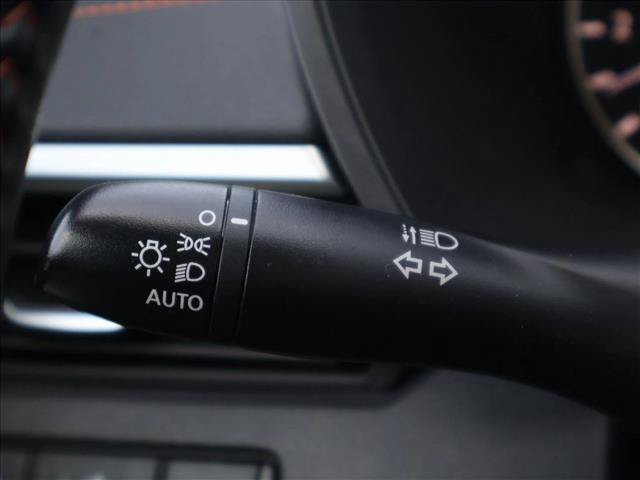 Used 2022 Nissan Altima 2.5 SR AWD/4WD image 16