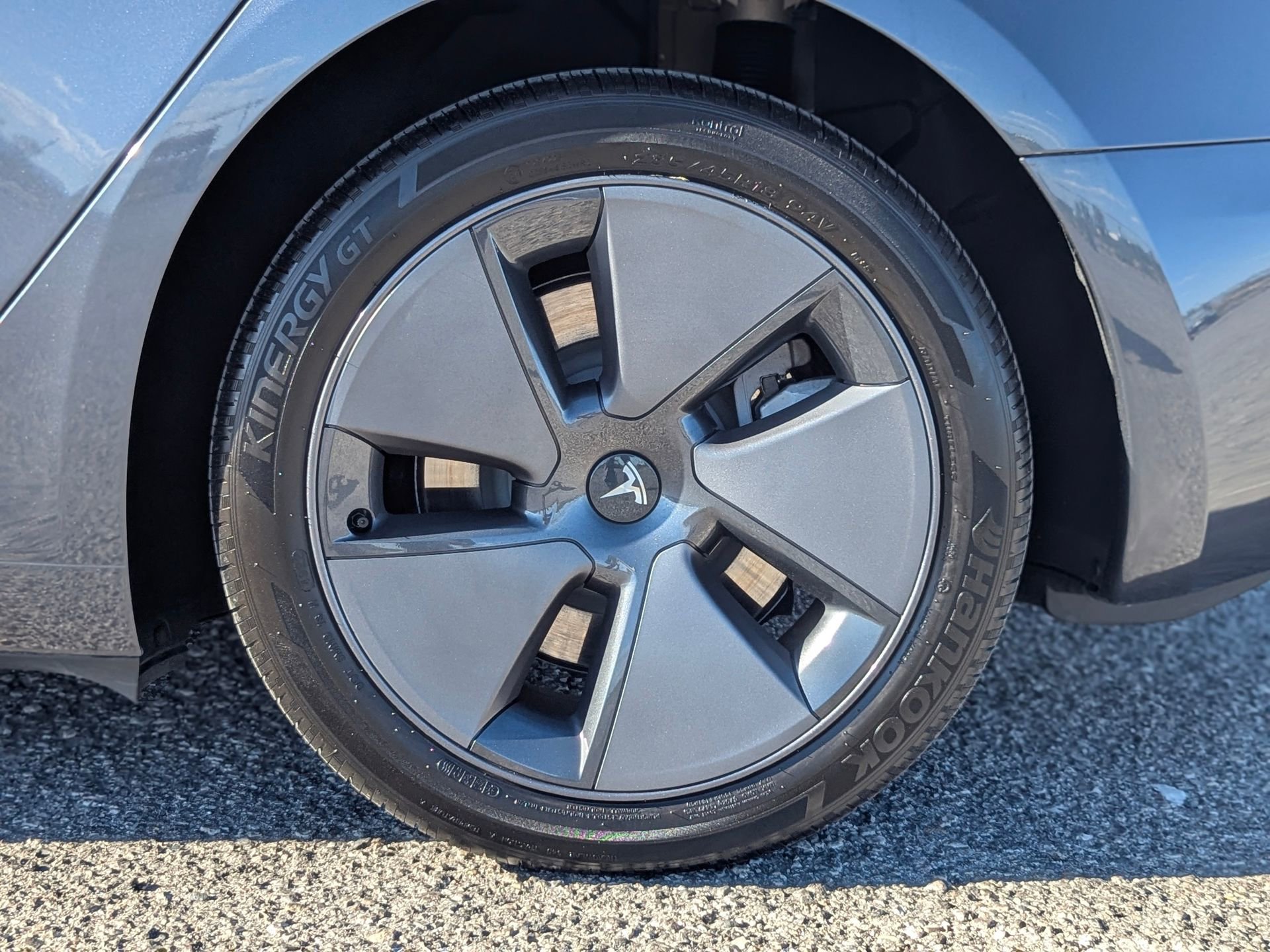Used 2023 Tesla Model 3 Standard Range RWD image 14