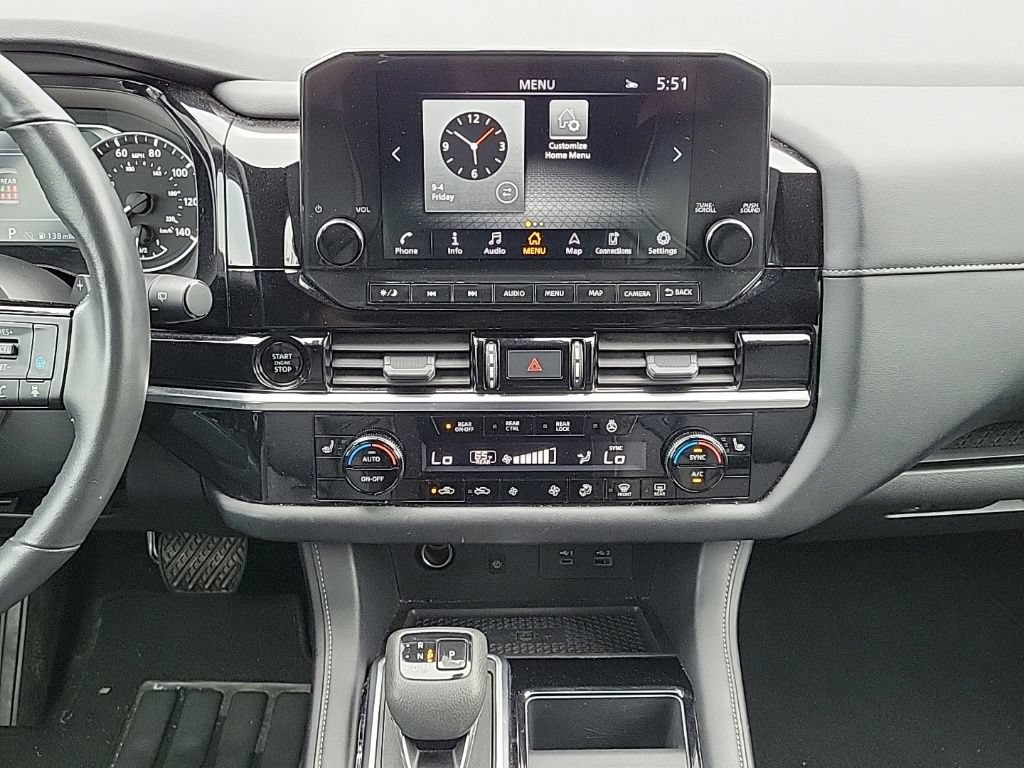 Used 2025 Nissan Pathfinder SL AWD/4WD image 27
