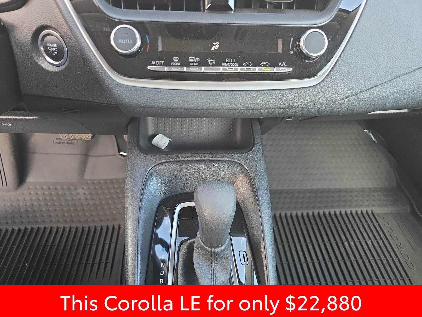 Used 2025 Toyota Corolla LE w/ Convenience Package image 30