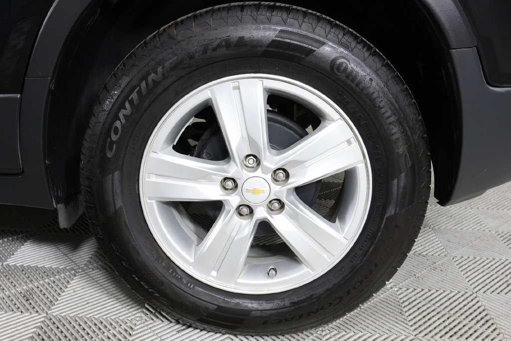 Used 2019 Chevrolet Trax LT w/ LT Convenience Package FWD image 34