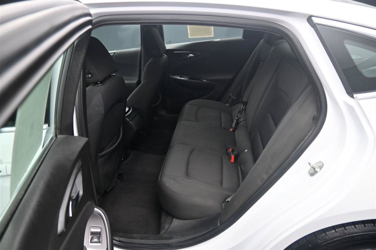 Used 2020 Chevrolet Malibu LS FWD image 10