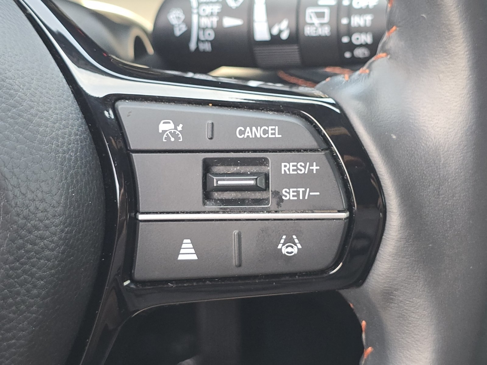 Certified 2023 Honda HR-V Sport image 31