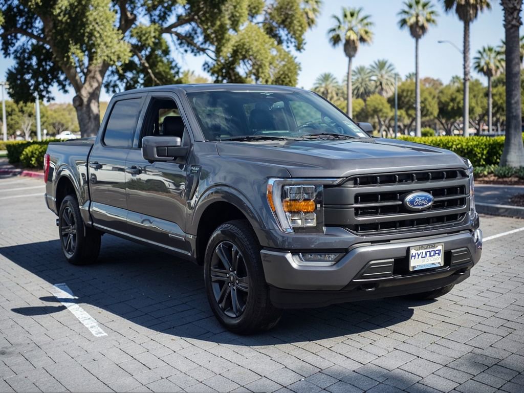 Used 2023 Ford F150 Lariat image 4