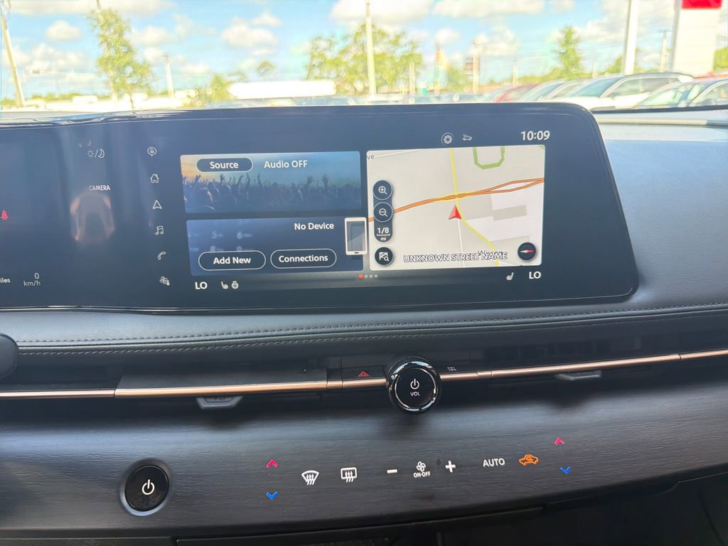 Certified 2024 Nissan Ariya AWD image 32