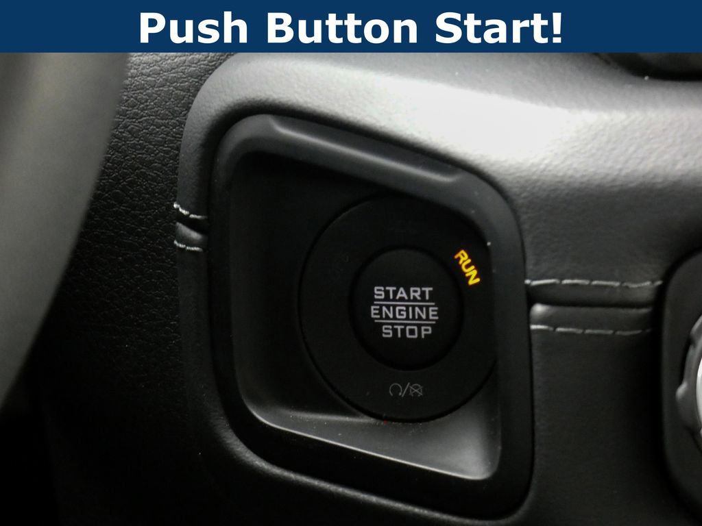 Used 2025 Jeep Wrangler Unlimited Rubicon image 14