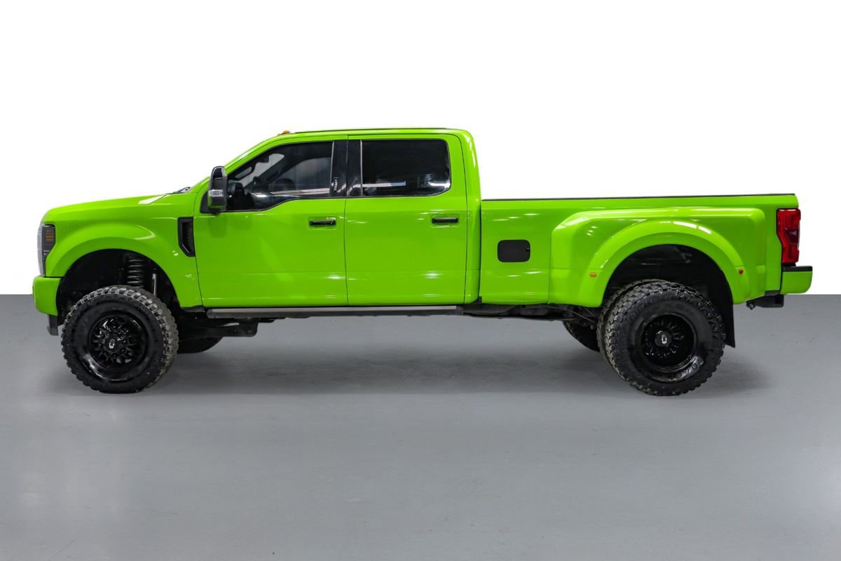 Used 2017 Ford F350 Platinum w/ Platinum Ultimate Package image 9