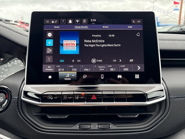 New 2026 Jeep Compass Latitude AWD/4WD image 14