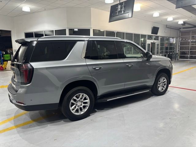 Used 2025 Chevrolet Tahoe LT AWD/4WD image 10