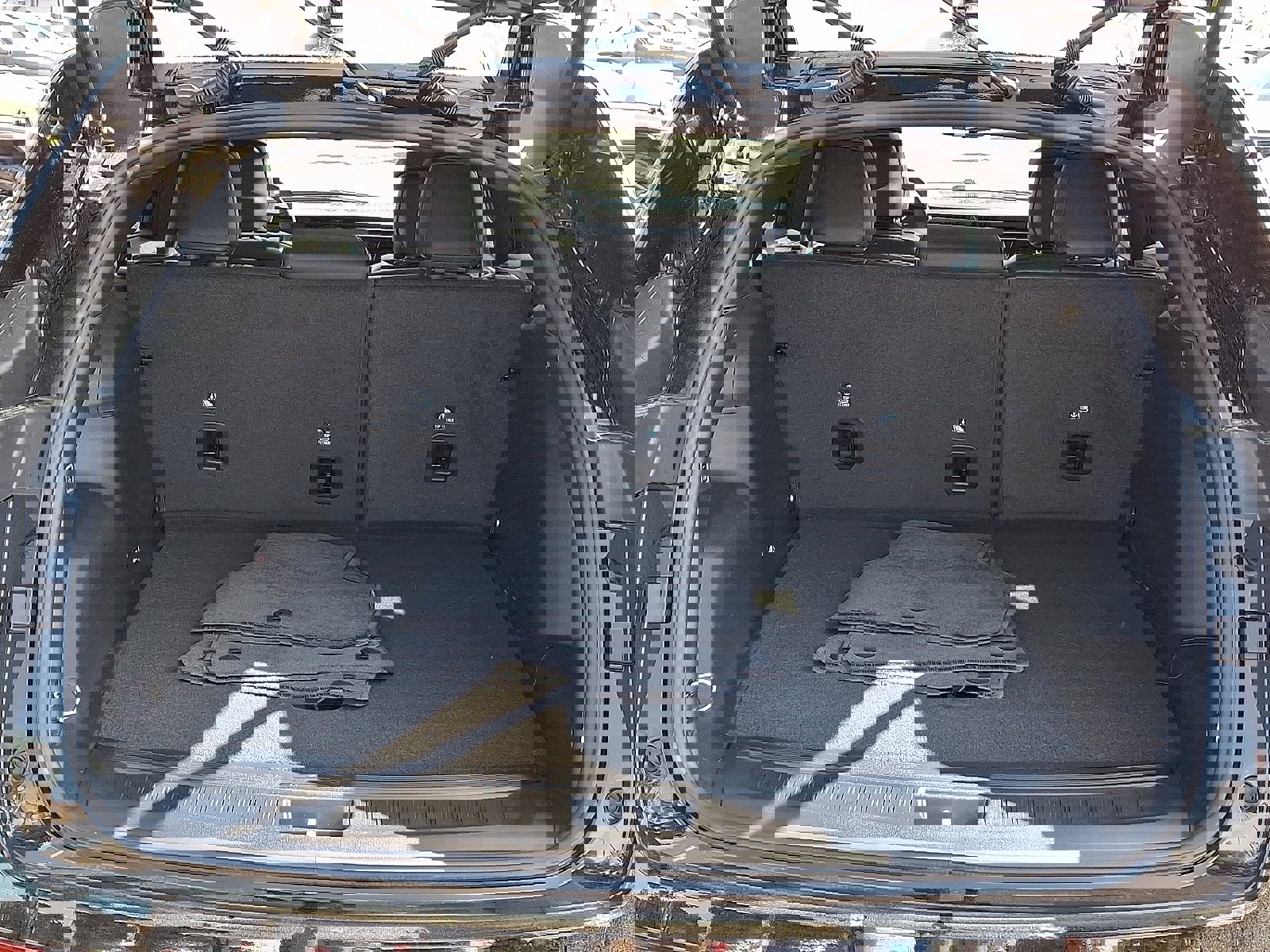 Certified 2024 Jeep Wagoneer Launch Edition image 28