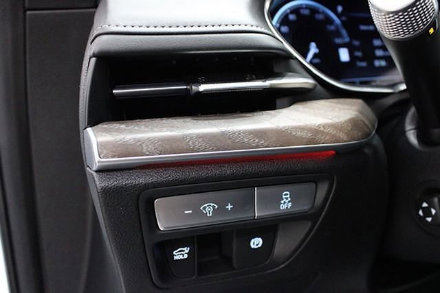 Used 2023 Genesis G80 Base image 22