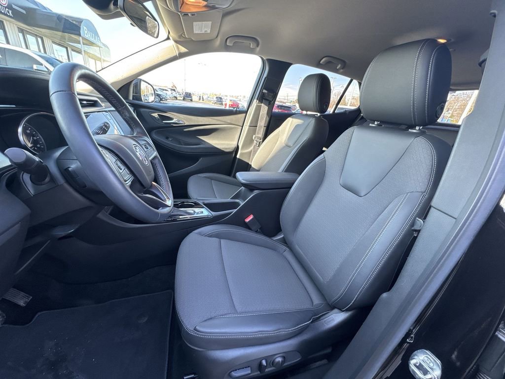 Certified 2022 Buick Encore GX Preferred w/ Cold Weather Comfort Package image 18
