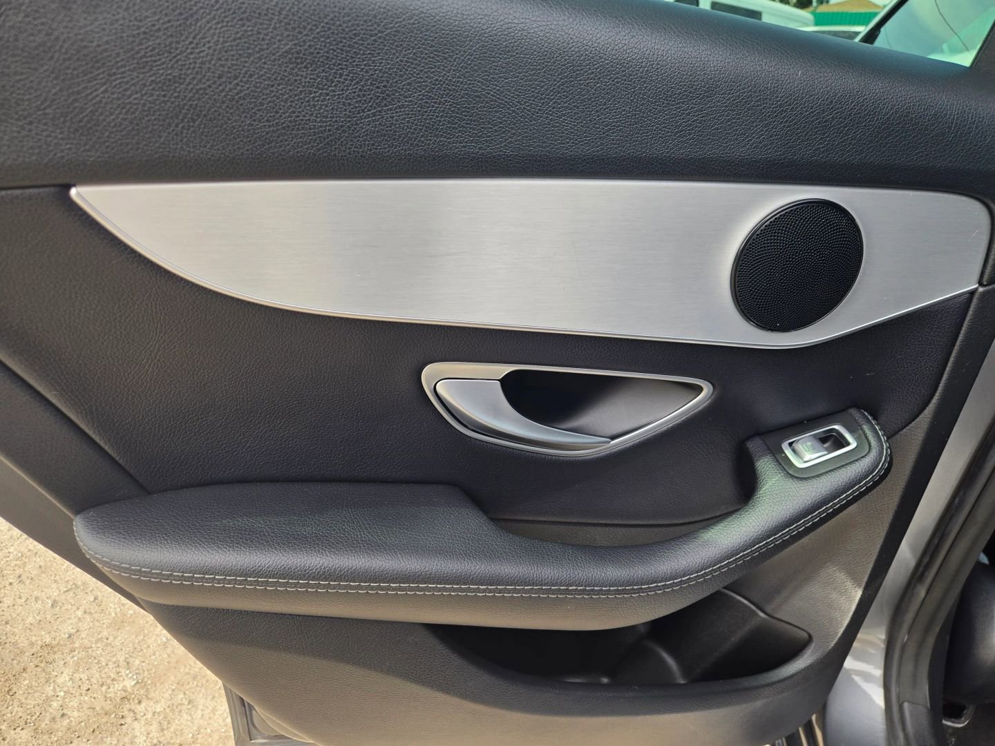 Used 2018 Mercedes-Benz C 300 Sedan image 12