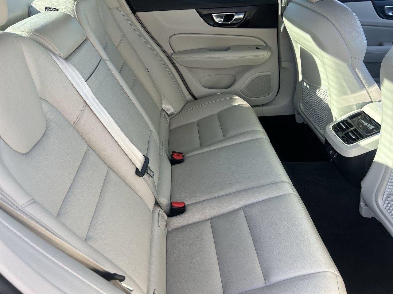 Used 2020 Volvo S60 T6 Inscription AWD/4WD image 10