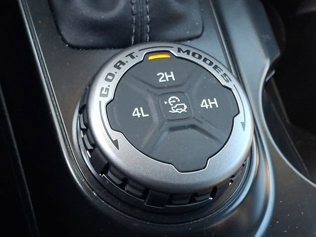Used 2024 Ford Bronco Outer Banks image 24
