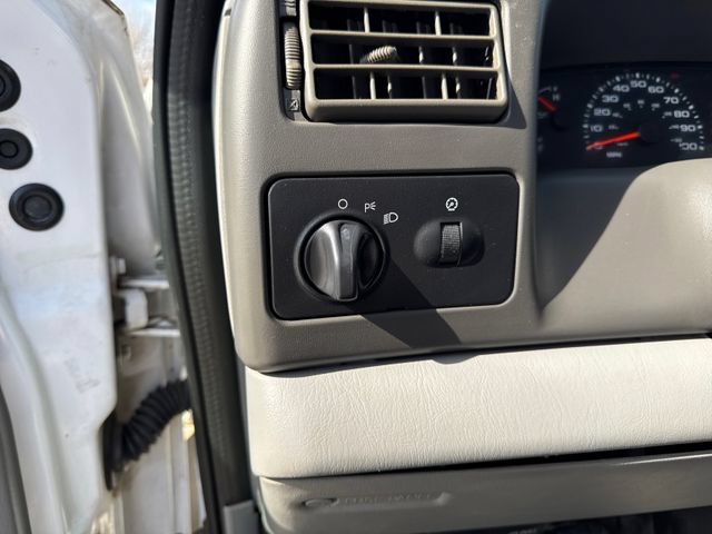 Used 2003 Ford F250 XL AWD/4WD image 15