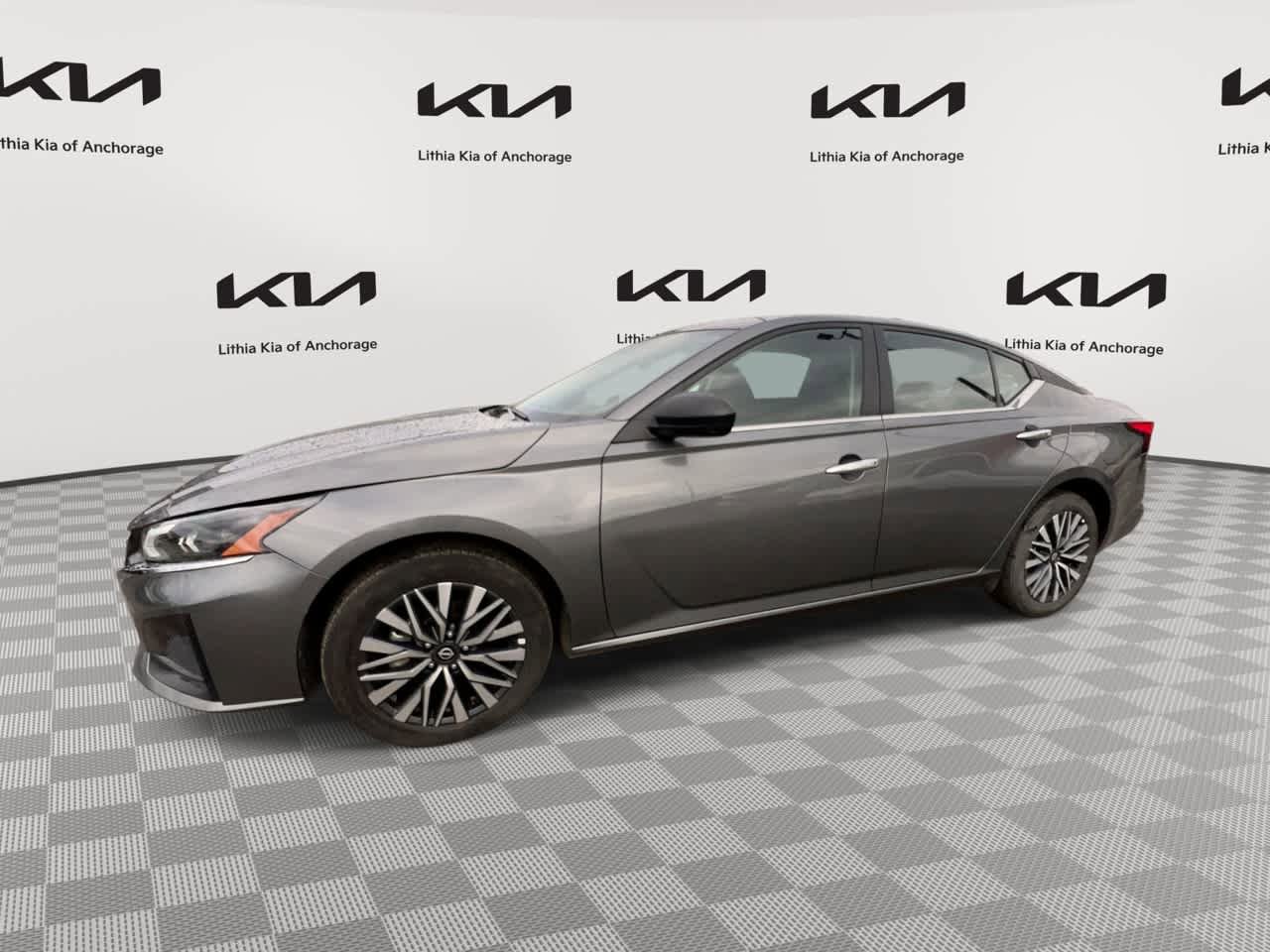 Used 2025 Nissan Altima 2.5 SV