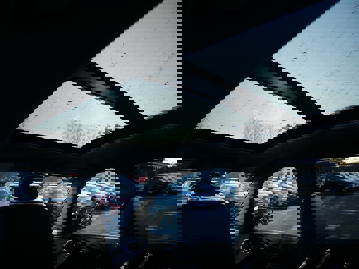 Used 2018 Chevrolet Equinox Premier image 22