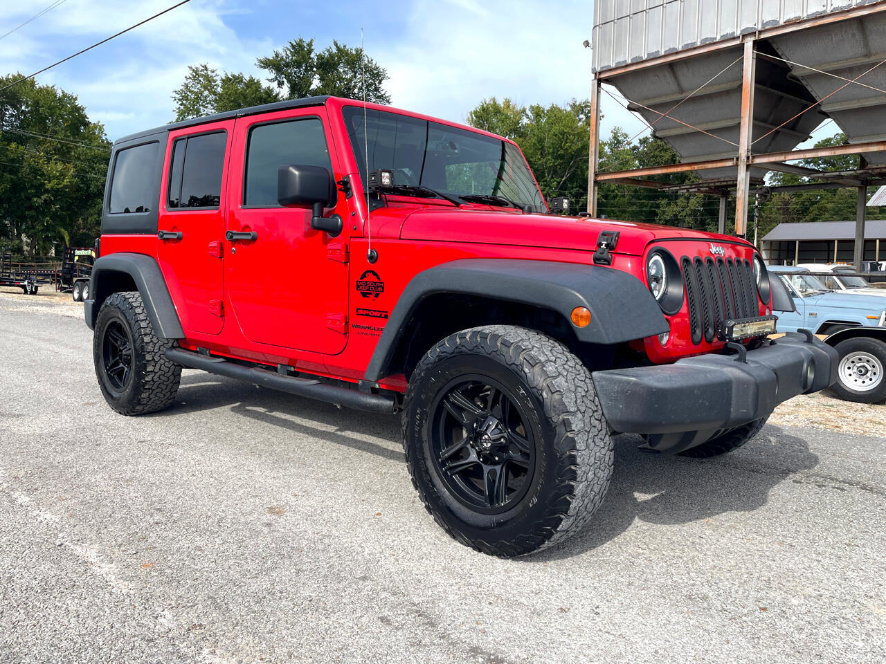 Used 2018 Jeep Wrangler Unlimited Sport S image 7