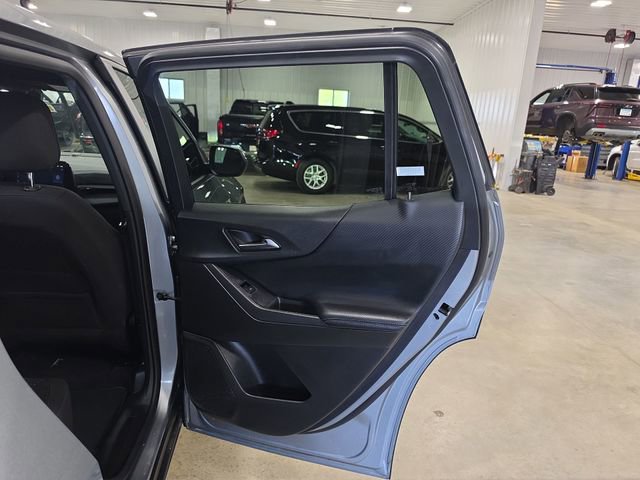 Used 2026 Chevrolet Equinox LT AWD/4WD image 27