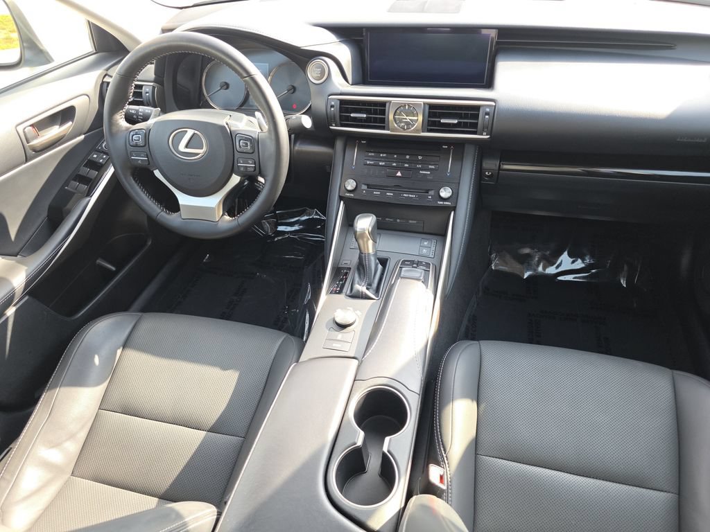 Used 2018 Lexus IS 300 AWD w/ Premium Package image 21