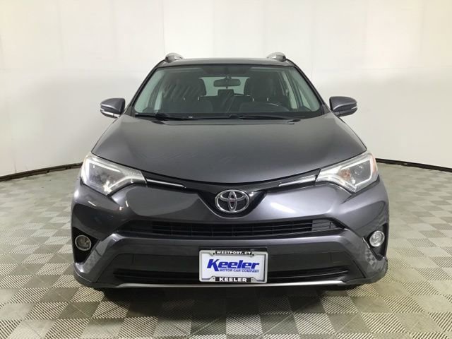 Used 2016 Toyota RAV4 XLE AWD/4WD image 2