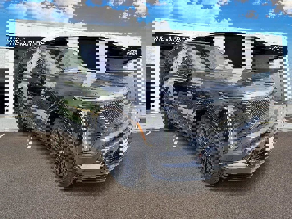 New 2026 Cadillac Vistiq Platinum image 2