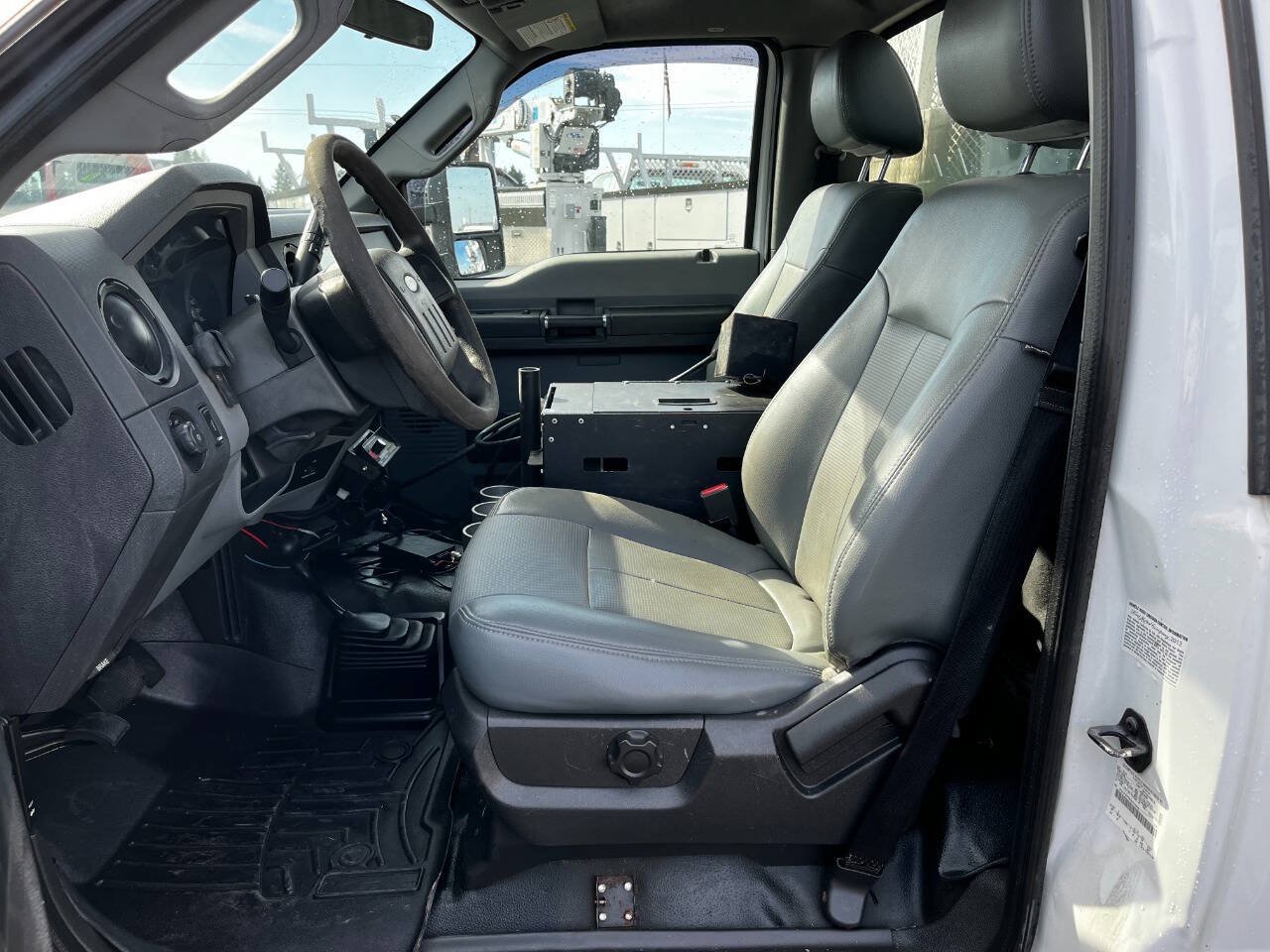 Used 2012 Ford F550 4x4 Regular Cab Super Duty w/ Payload Upgrade Pkg image 9