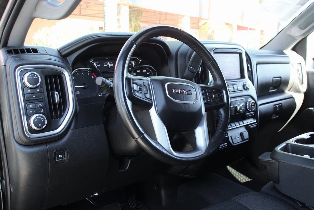Used 2021 GMC Sierra 3500 SLE w/ SLE Value Package image 16