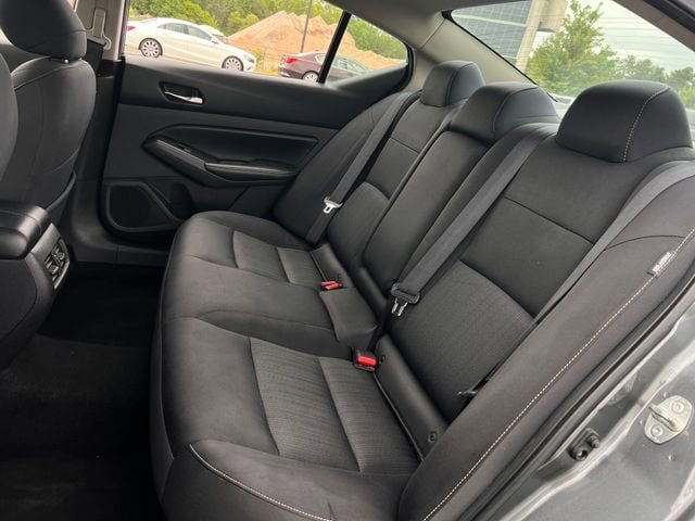 Used 2019 Nissan Altima 2.5 SV AWD/4WD image 17