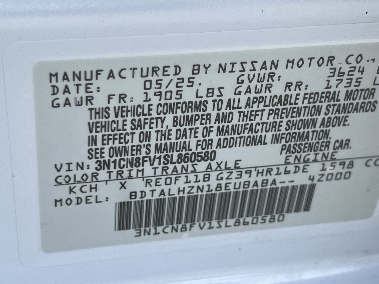 Used 2025 Nissan Versa SR w/ Trunk Package FWD image 10