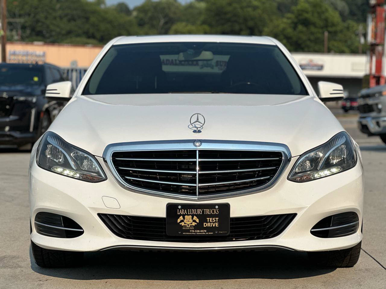 Used 2014 Mercedes-Benz E 350 4MATIC Sedan w/ Premium 1 Package image 2