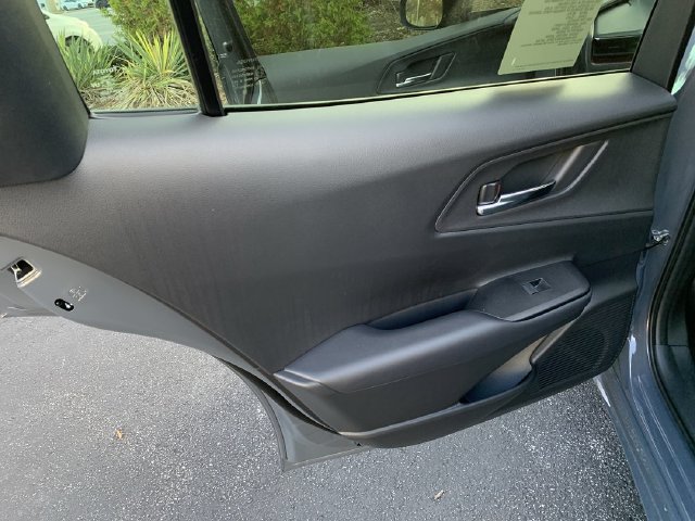 New 2026 Toyota Prius Plug-In Hybrid FWD image 15