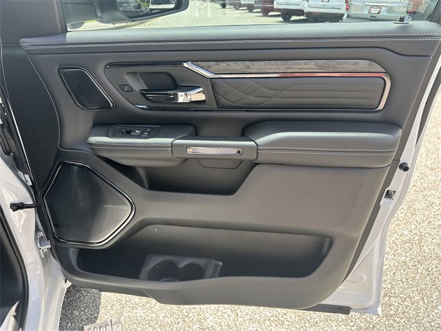 New 2025 RAM 1500 Limited w/ Trailer Tow Group image 14