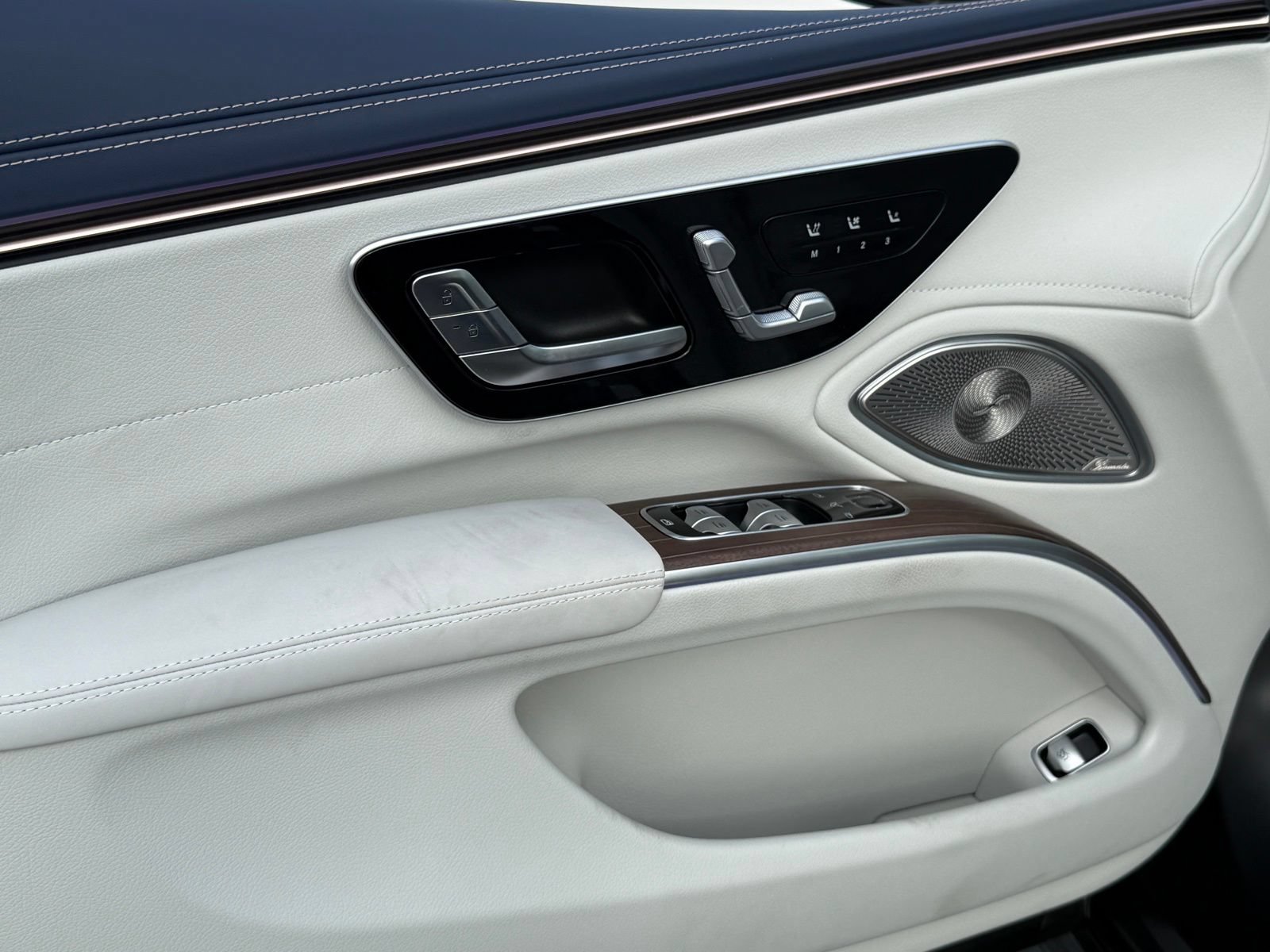 New 2026 Mercedes-Benz EQS 450+ 4MATIC Sedan image 16