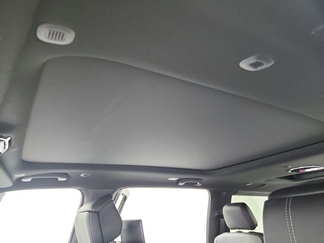 New 2026 Jeep Grand Wagoneer Summit w/ Rear Seat Video Group I AWD/4WD image 23