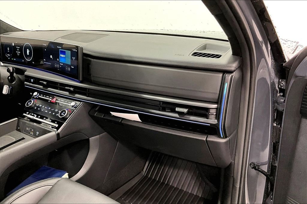 New 2026 Hyundai Santa Fe Calligraphy AWD/4WD image 10